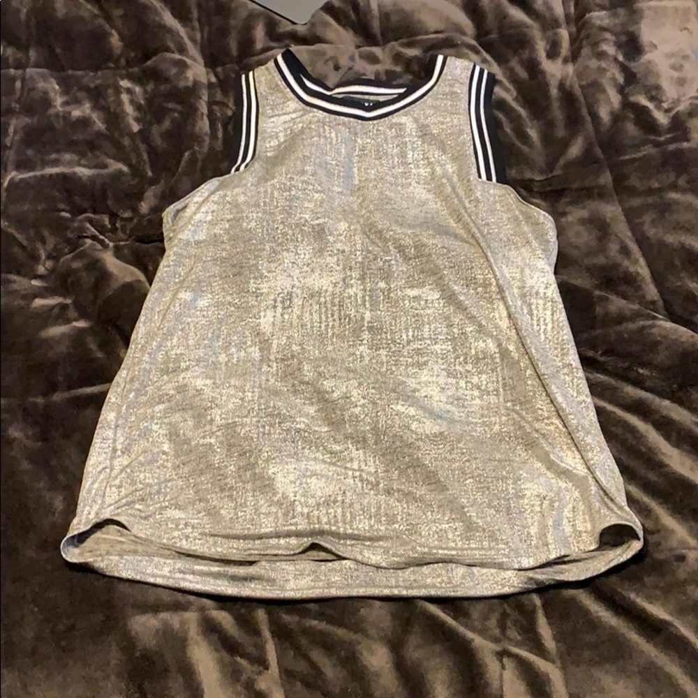 Shimmery flows tank top